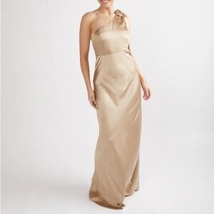 Six Stories POPPY Bow One Shoulder Satin Bridesmaid Dress - Champagne